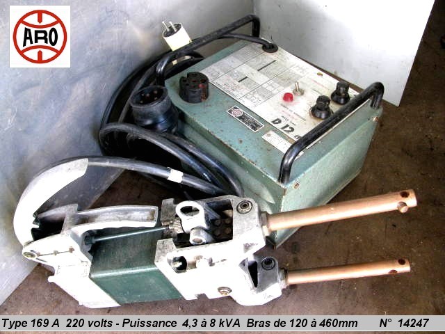 (Acompte VSP) Pointeuse P169A et Temporisateur D12a ARO - 220 / 24 volts (Vente sur place)