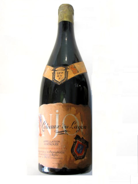 Vin Rouge 1947 Coteaux du Layon Grands vins Anjou Supreme VINTAGE