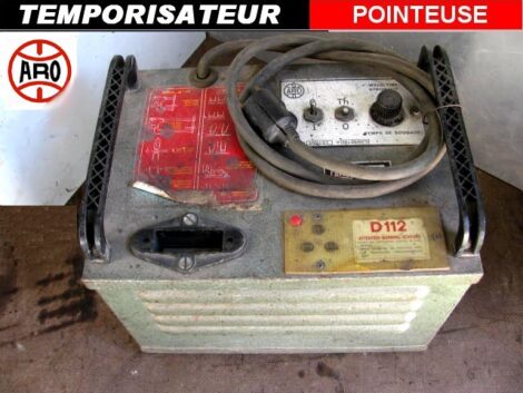 Temporisateur de pointeuse ARO D112 - 220 / 24 volts