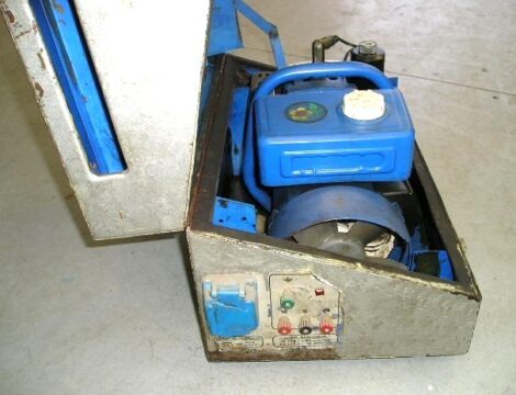 Acompte 50€ -  Groupe Electrogène 220 mono 300w 12v 24v Hyper Silencieux (Vente sur place)