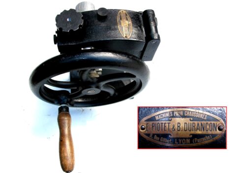 VINTAGE - PIOTET & DURANCON - Machine pour Chaussures – Image 3
