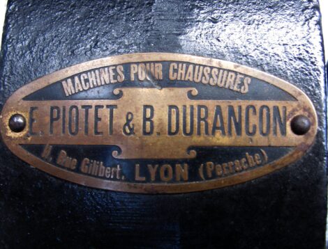 VINTAGE - PIOTET & DURANCON - Machine pour Chaussures – Image 4